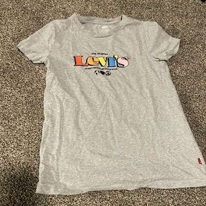 XXS Women’s Levi T-Shirt